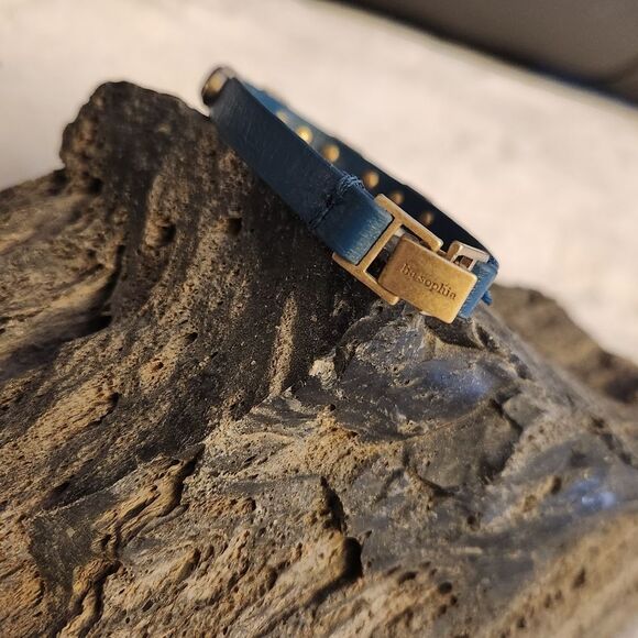 NWOT Lia Sophia blue and purple leather bracelet - Picture 3 of 3